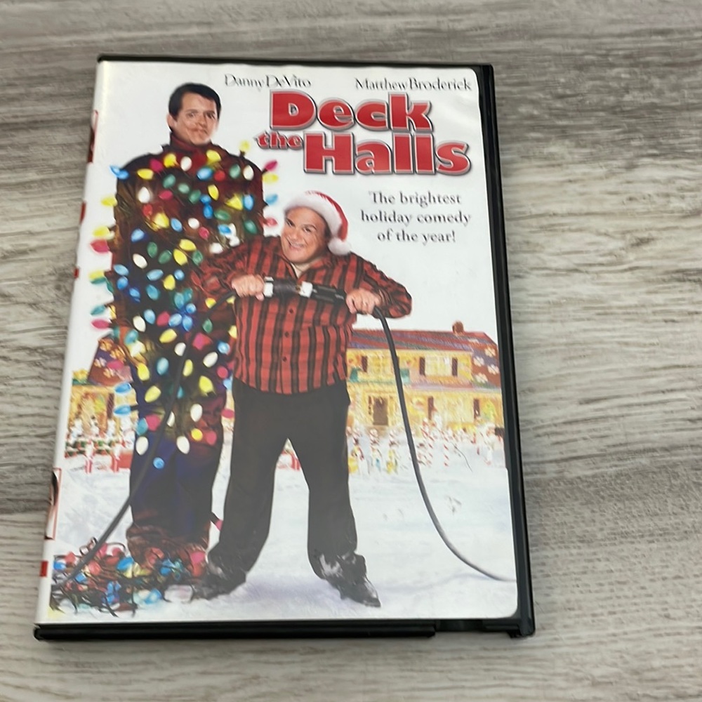 Deck the Halls DVD Movie. Christmas comedy. Danny DeVito & Matthew Broderick G